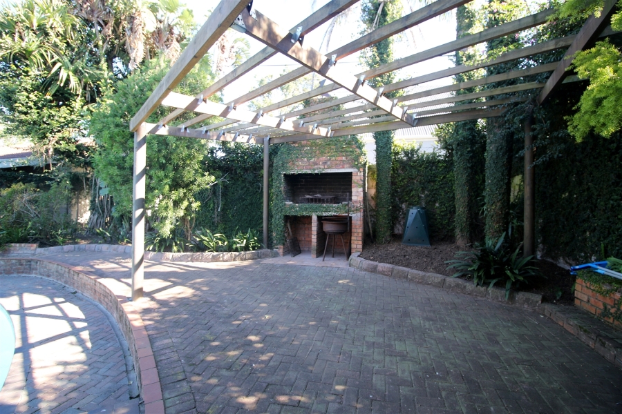 5 Bedroom Property for Sale in Vincent Eastern Cape